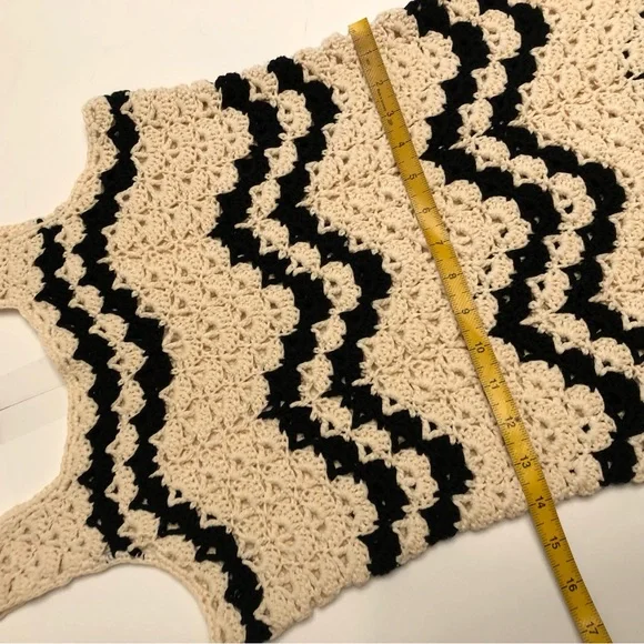 VICI Crochet Zigzag Pattern mini Dress medium black cream vacation swim beach - Picture 8 of 10